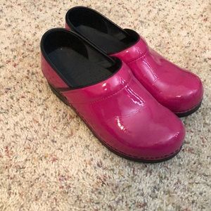 Hot pink Sanita clogs